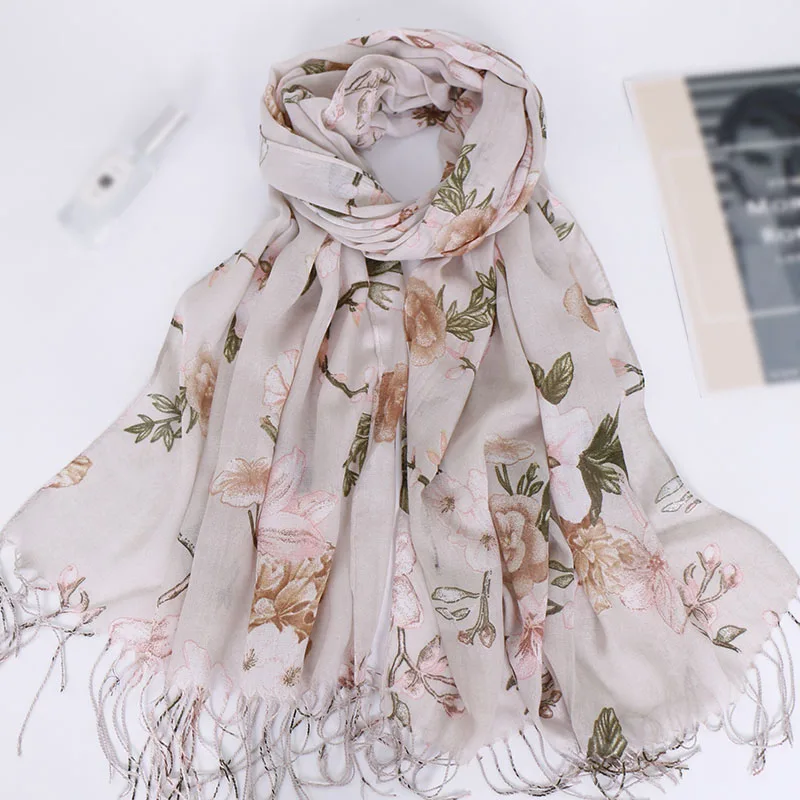 New wholesale winter printing viscose scarf shawl Floral tabby fringed shawl women hijab