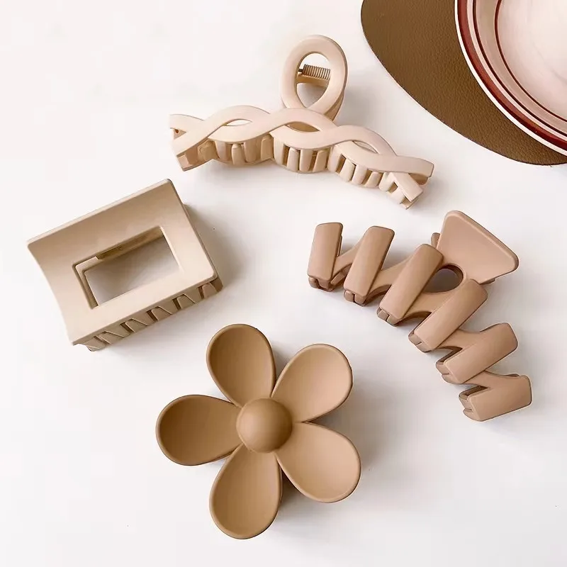 2022 Korean Hair Accessories Milk Tea Color Coffee Color Hair Grab Clip Women Girls Ladies Plastic Hair Clips Claw Hairgrips
