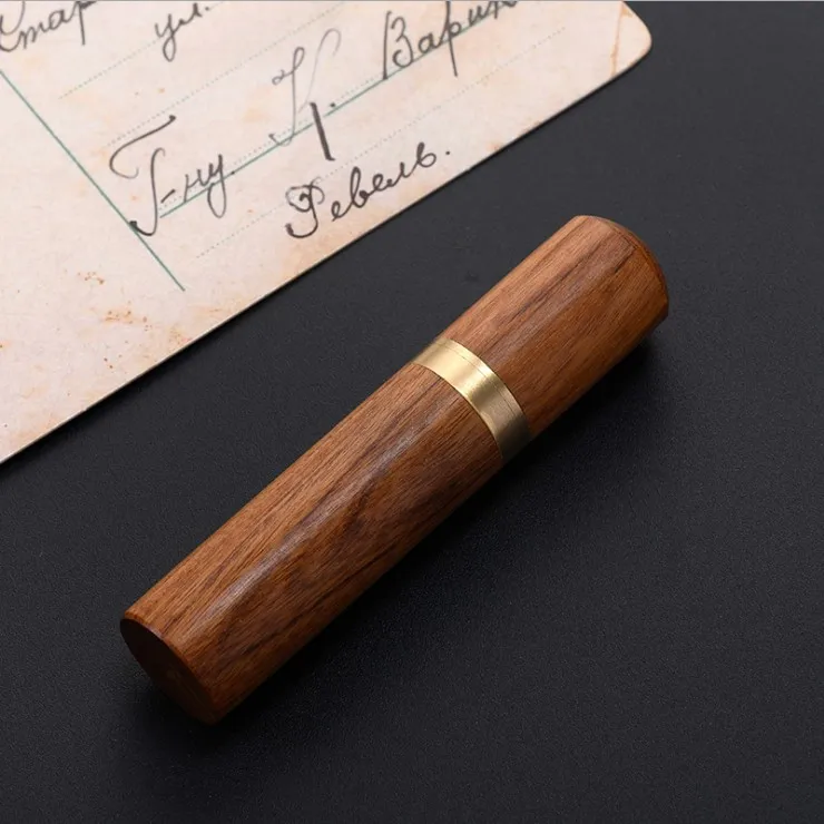 Wooden toothpick holder sandalwood craft travel gifts lightweight portable mahogany small ornaments hotel restaurant gifts