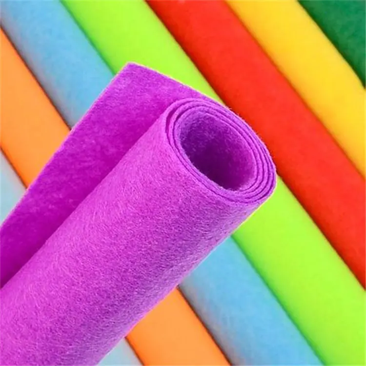 Needle Punched Polyester Felt Fabric Multi Colors of Rolls