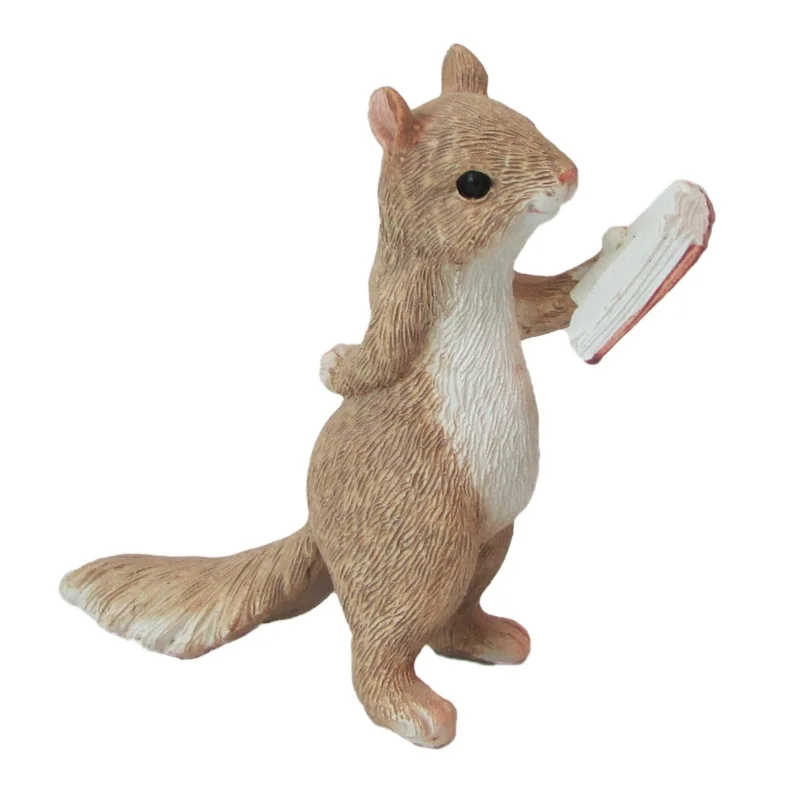 
Z13034A China Wholesale Miniature Small Resin Animals Figures Statues Squirrel Polyresin Figurines 