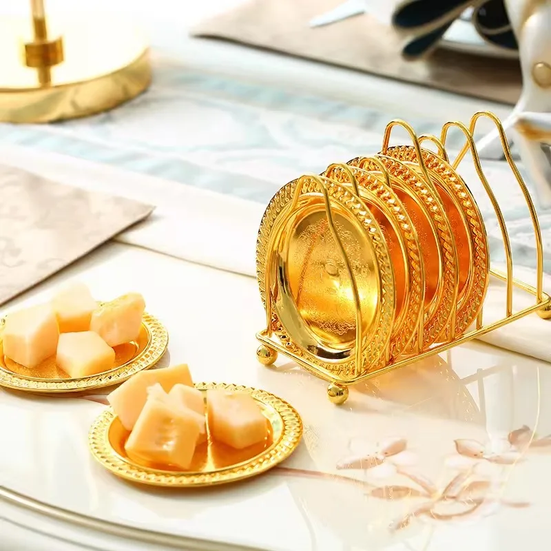 European Wine Glass High-grade Liquor Glass Creative Home Liquor Glass Retro Creative Small Pieces Metal craft Goblet