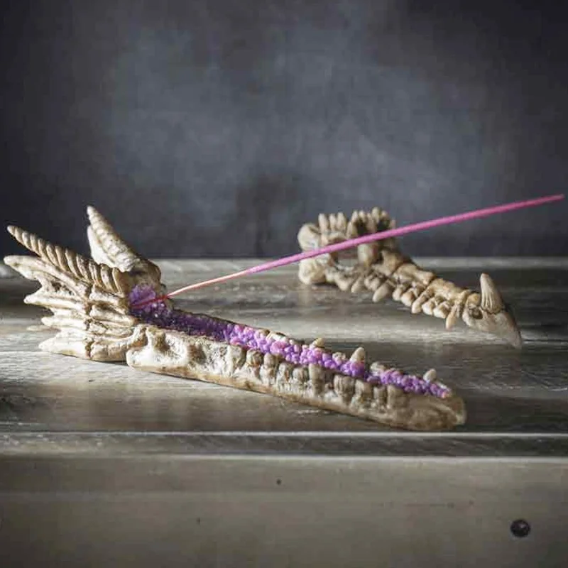 Custom resin ancient fossil triskele skull figurine incense burner dragon head skeleton incense stick holder with faux crystal