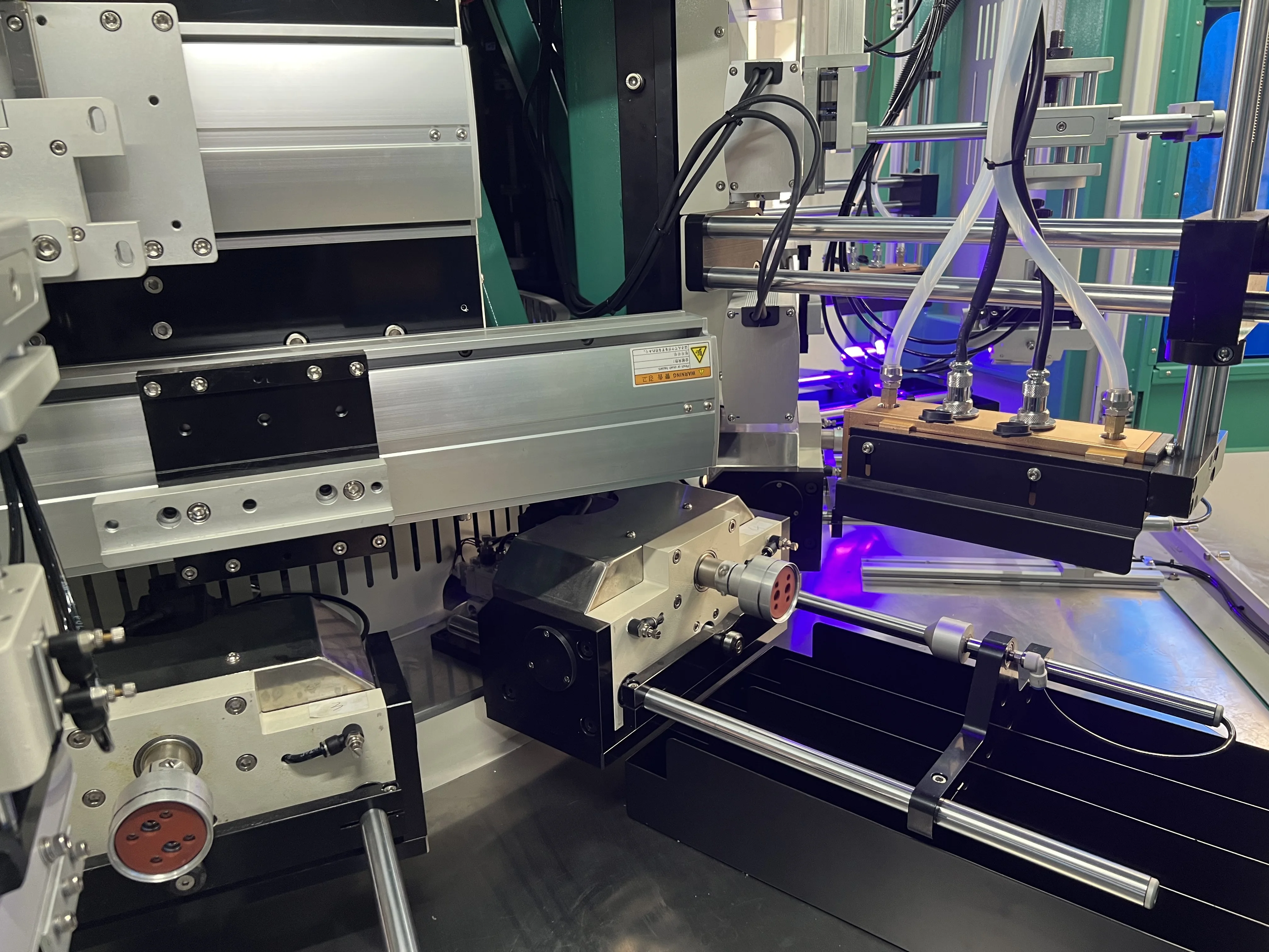 /H52b55ea7ba2740b8b18624c8e5f4b6b2E