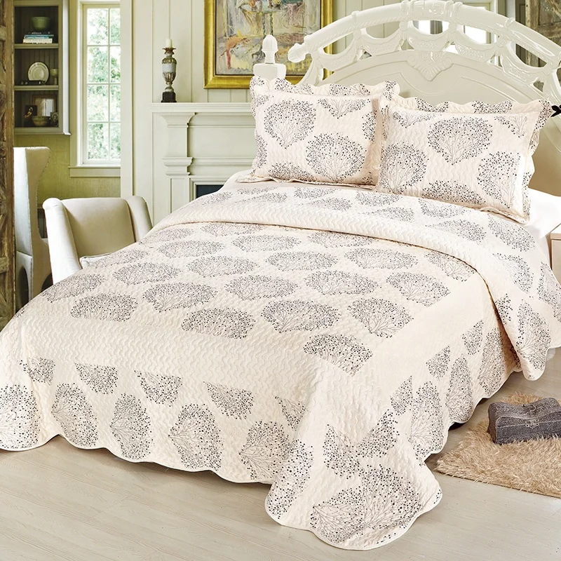 
European Short Plush Microfiber Printed Quilted Patchwork Bedspread 