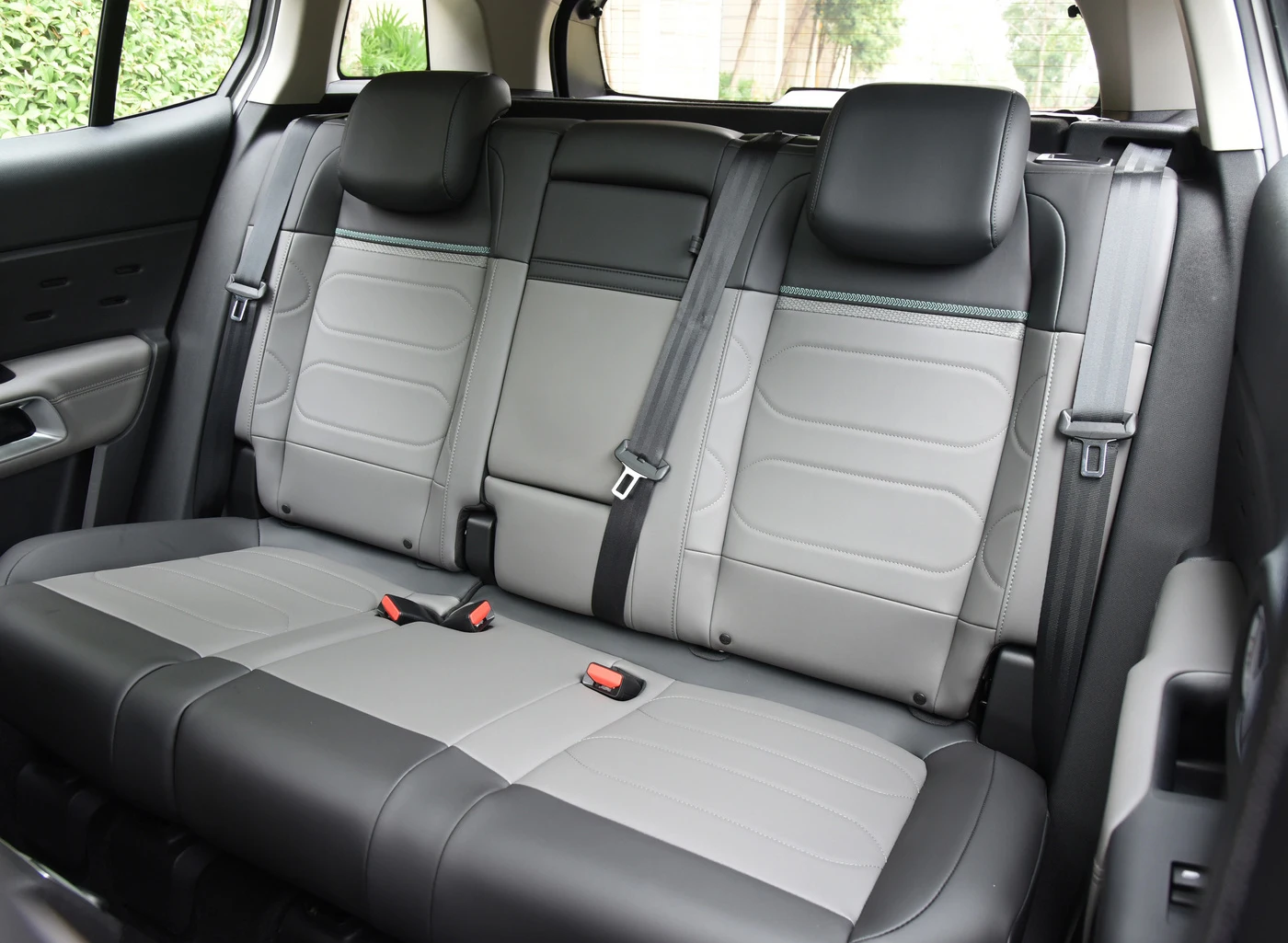 Dongfeng Citroen C5 AIRCROSS 400THP longitudinal engine version new car for sale