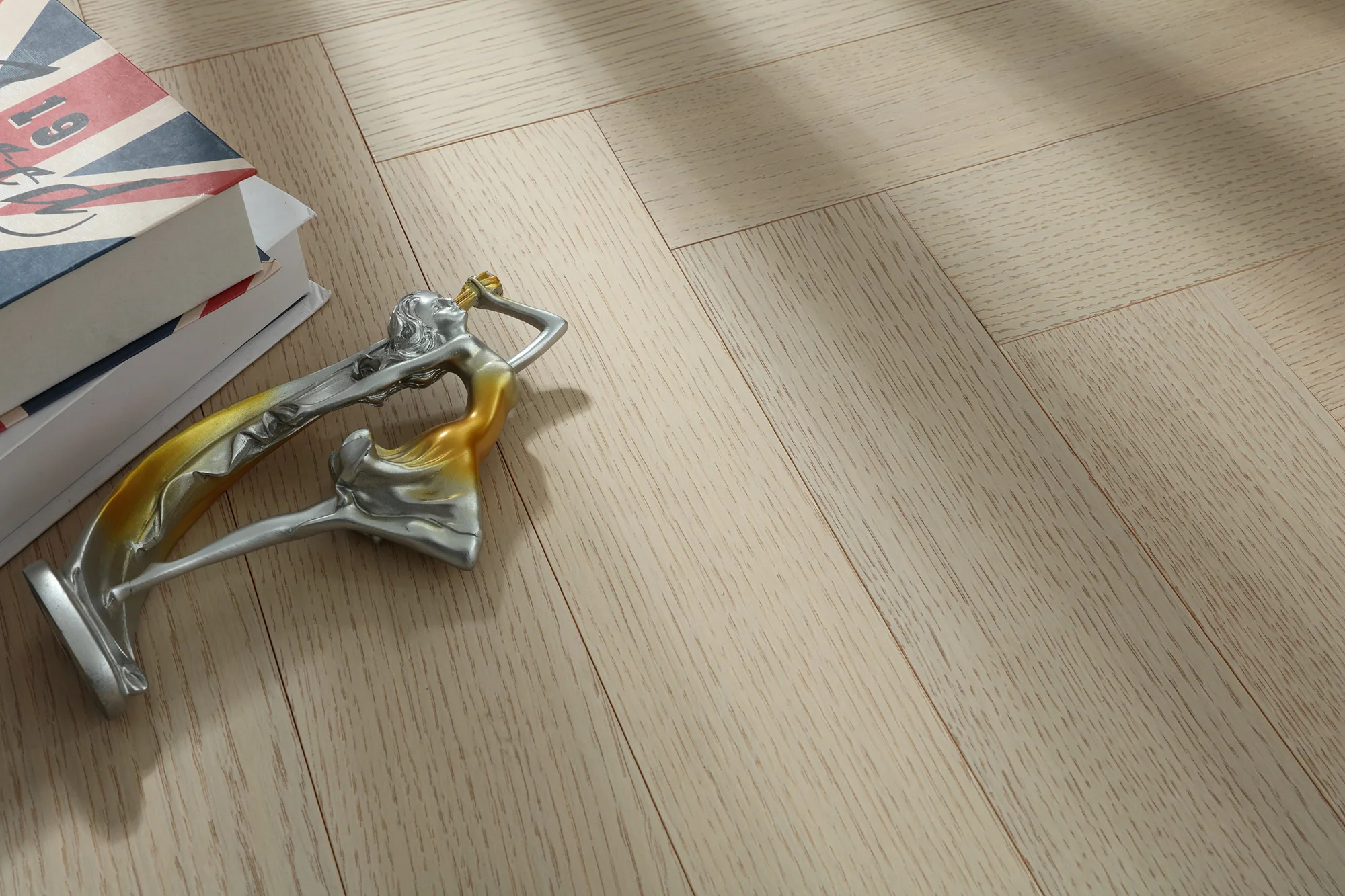 Good price natural engineered french oak floor herringbone/chevron oak wood parquet flooring