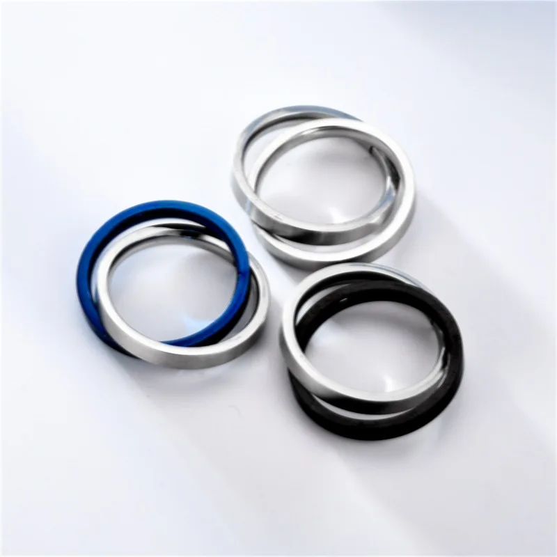 fashion stress reliever double finger mens titanium rings