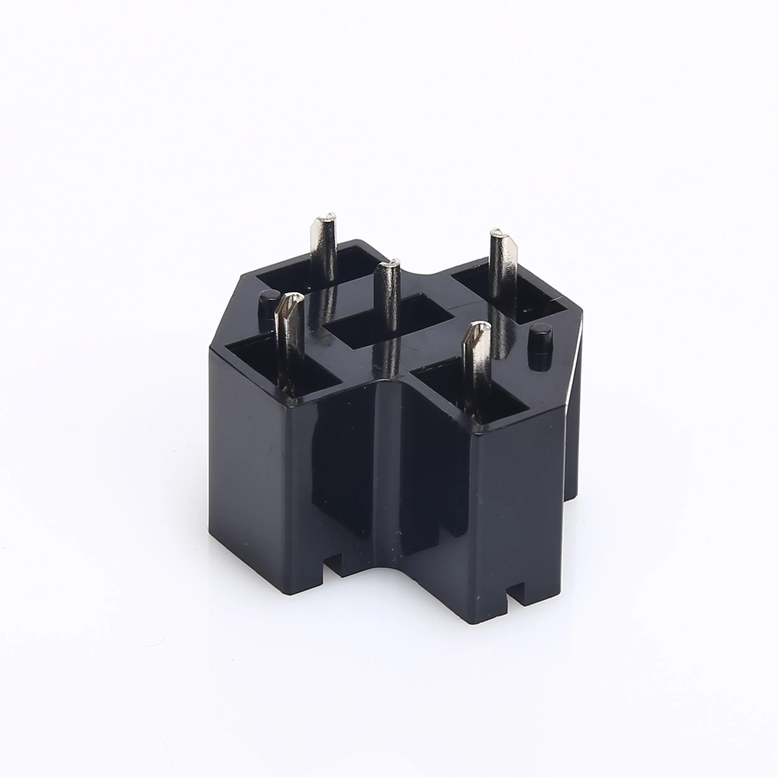 40A 4 Pin type automotive relay socket PCB circuit board socket with insertion spring HFV4 base welding