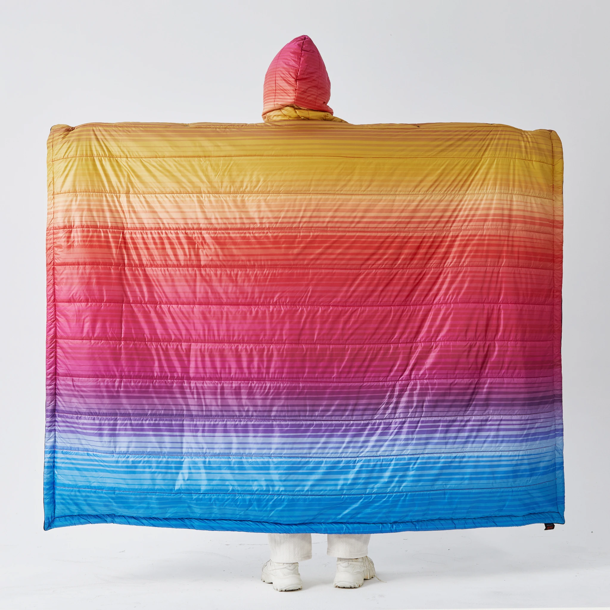 Outdoor Escape Rainbow Print Stadium Packable Down Camping Puffy Blanket