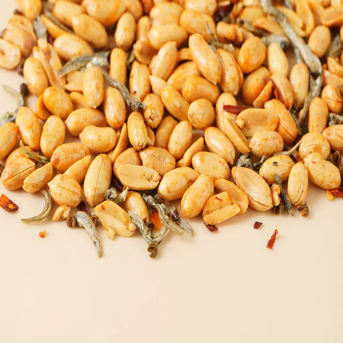 New design flavor China quality supplier 34/38 38/42 customized shape salty peanut kernel for sale