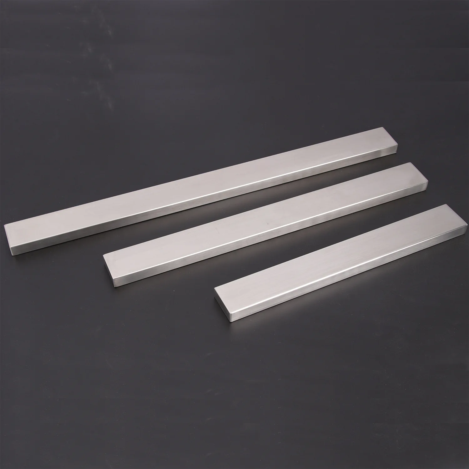 Hot Sell 304 SS 50/40/30cm Magnetic Knife rack knife holder for kitchen storage display organizer