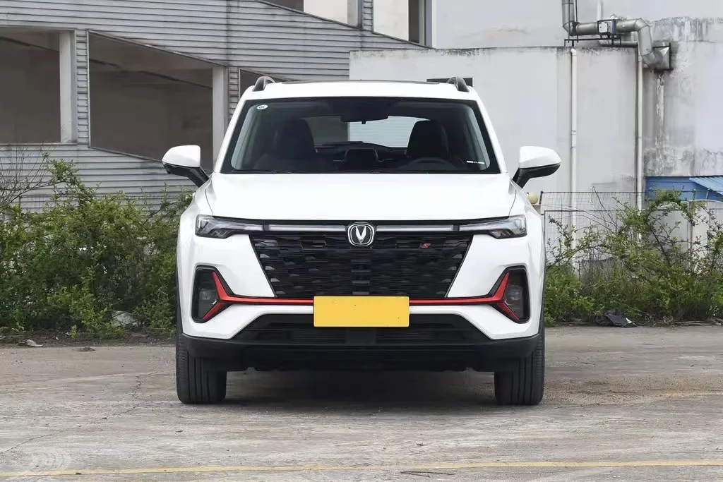 2023 Changan CS35 Plus SUV 1.4T 160hp DCT New 200km/h Turbo Engine Left Steering Leather Seats Euro VI Multi-Function Price