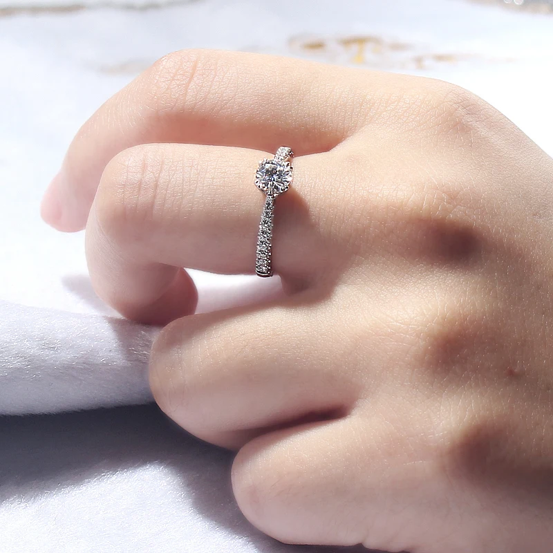 New CHARLES COLVARD Moissanite Engagement Ring 18K White Gold 0.5CT GH Near Colorless VVS FOREVER ONE Moissanite Ring For Women