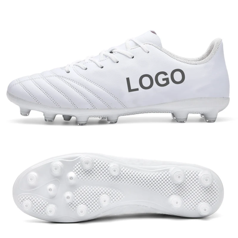 2024 Fashionable Style Soccer Shoes Men Comfortable Custom Football Shoes Wholesale Custom Made Logo Soccer Shoes Football Boots