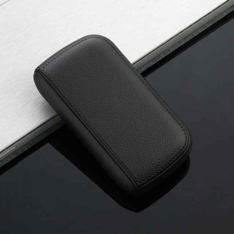 Wholesale Simple Style Portable Leather Cigarette Box with Lighter Function Capacity 20 PCS Solid Color Series Cigarette Case