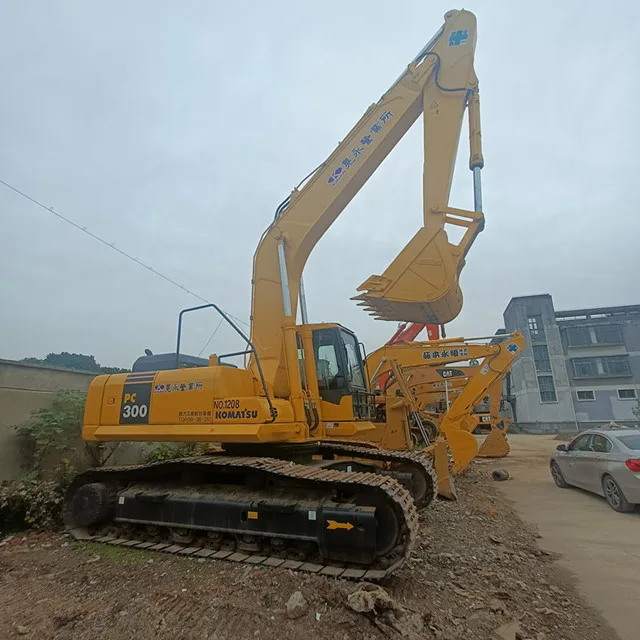 Hot Selling High Quality Used Komatsu  PC300-7 Crawler Excavators Hydraulic Excavators Pump Core Low Price Shanghai