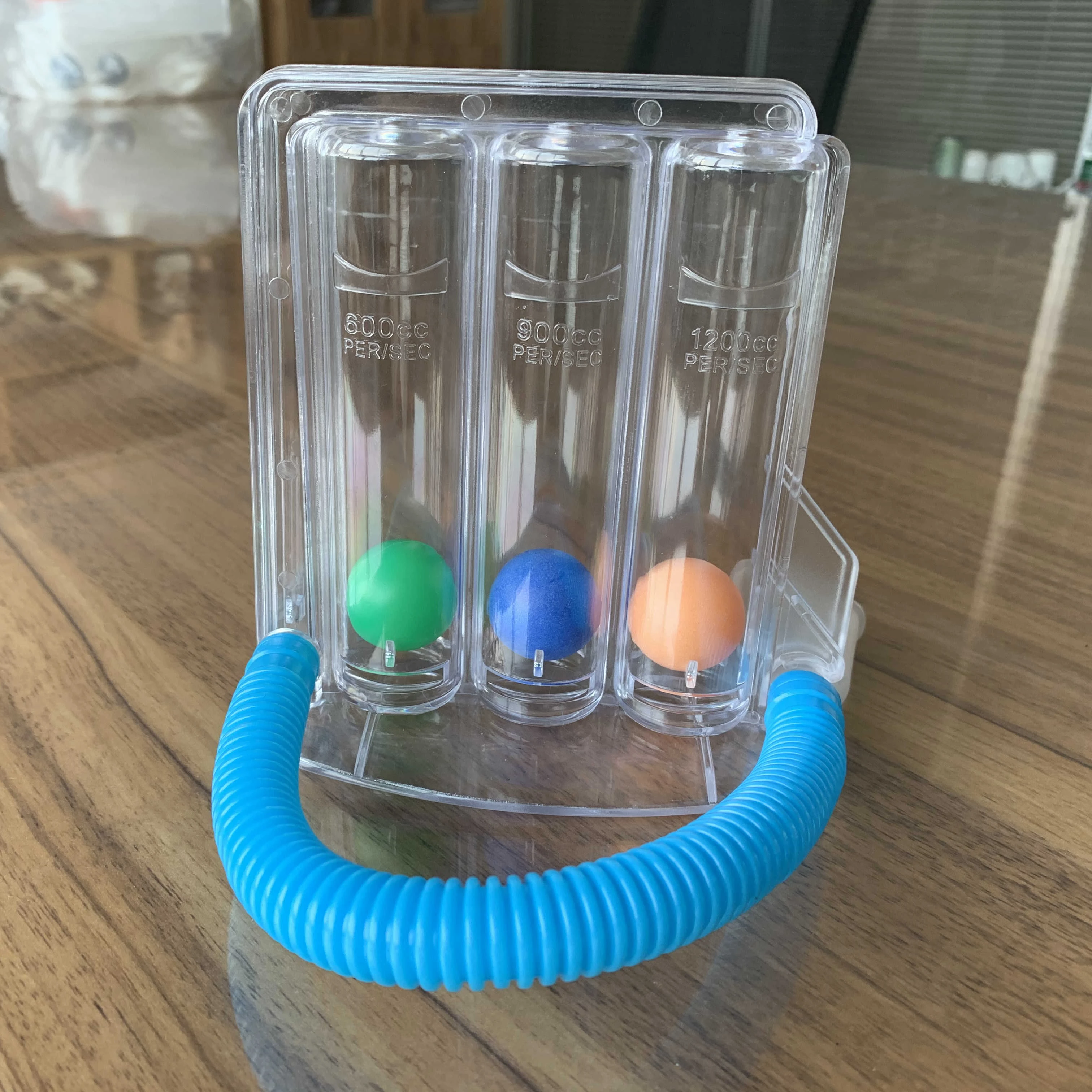 
Deep Breathing Lung Exerciser Breath Healthy 3 Ball Incentive Spirometer Device 