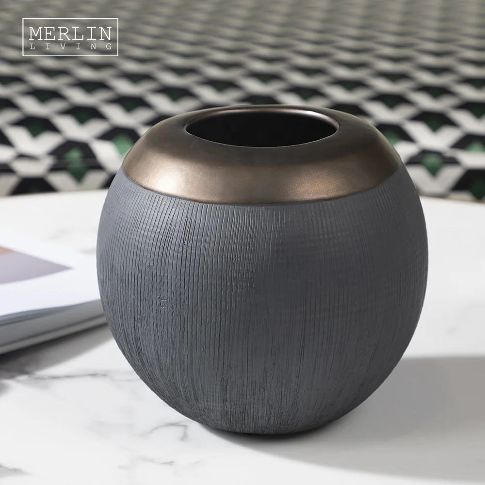 Медная металлическая глазурованная керамика ваза для бутонов текстурированная Геометрическая круглая сферическая с шариком стола гостиной гостиницы