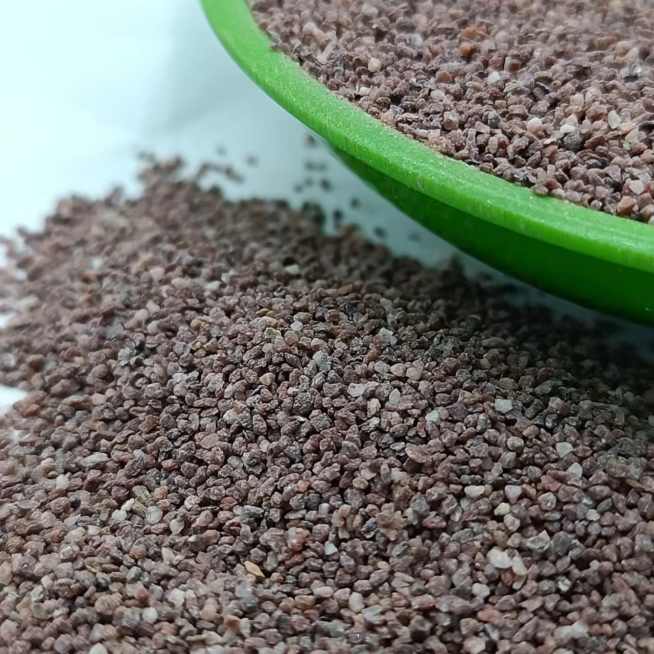 Chinese Industrial grade Natural  colored sand for Epoxy floor paint