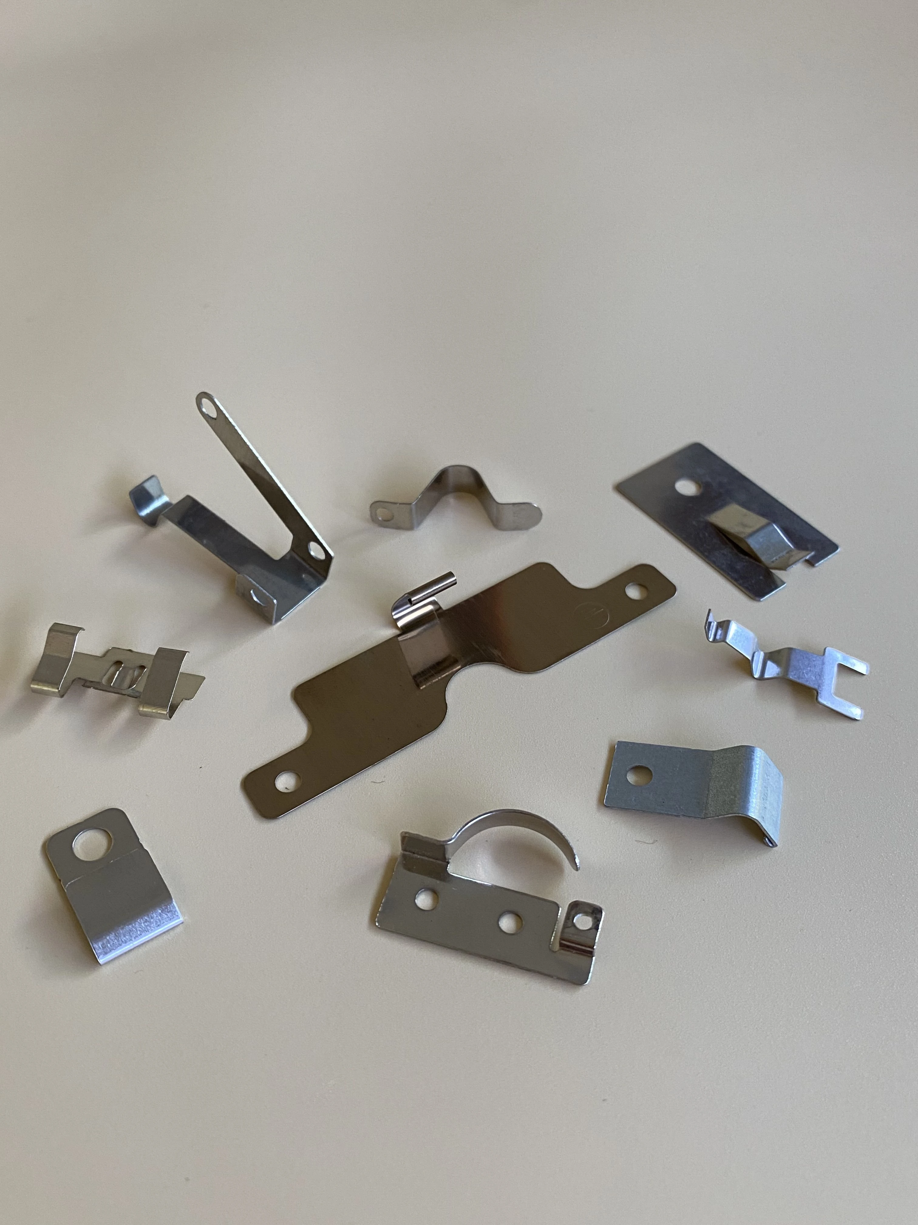 High Quality Custom Steel Belt Decorative Zinc Alloy Buckles Manufacturer Wholesale Stamping Process Clothing Waist Pin Buckle
