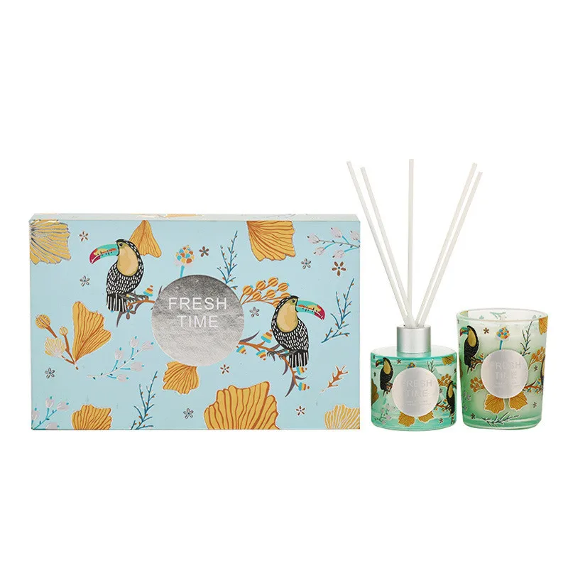 Wholesale 50ml 100ml 150ml 250ml reed diffusion bottle custom logo and glass bottle color