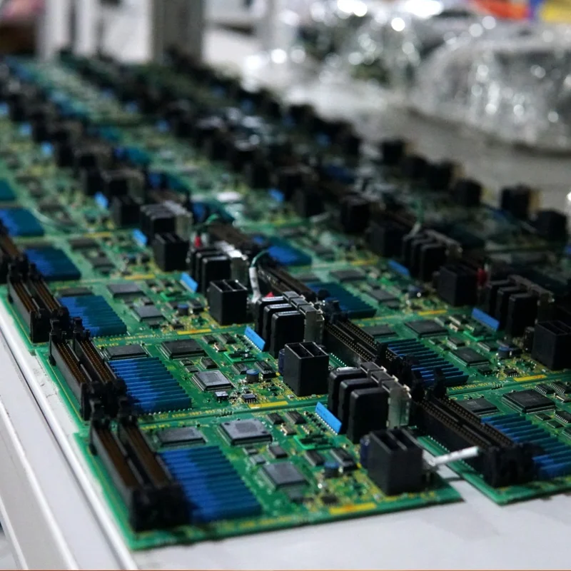 Новый a06B-6079-h105 Альфа драйвер контроллера fanuc