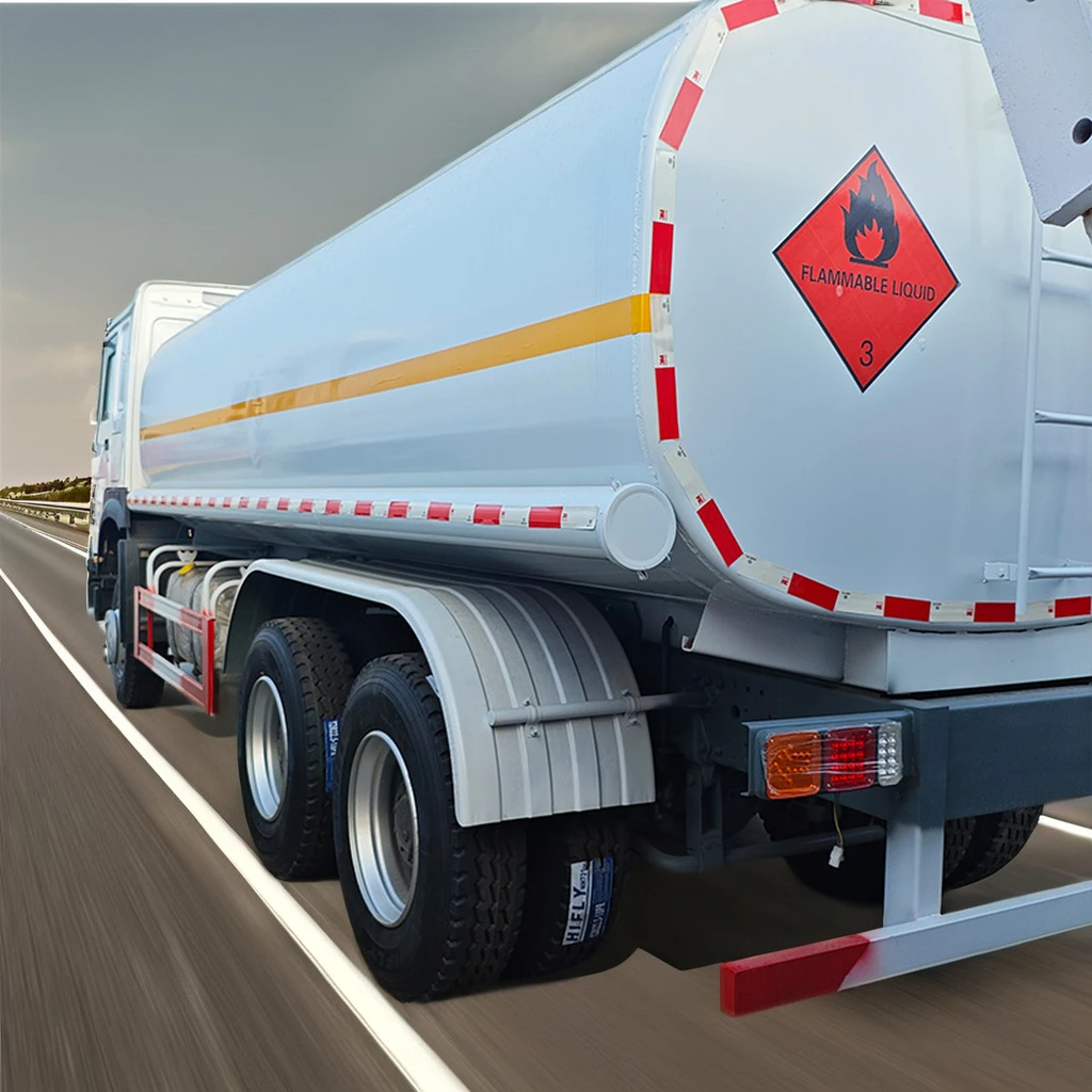 Factory Supplier Used Sinotruk Howo 6x4 Diesel Tanker Truck 20000L Liquid Fuel Tank Manual 8x4 371/375hp Second Hand Truck Sale