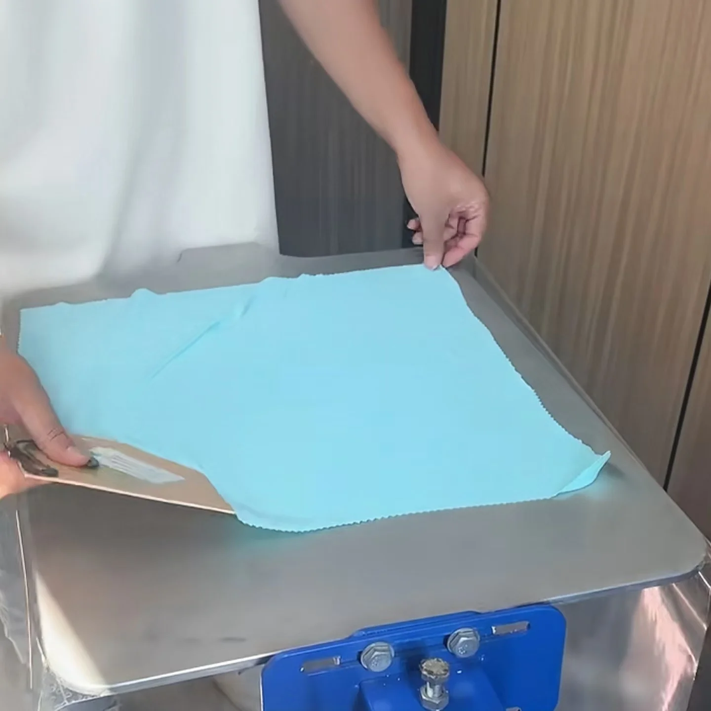 Customized Color Reusable Anti Slip Sheet Non Slip Tape T-shirt Clothing Printing Machine Reusable Tape