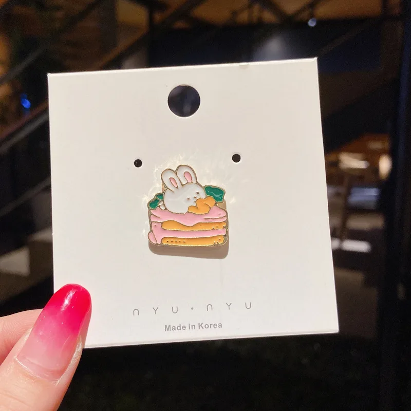 Butterfly rubber clutch enamel pin wholesale custom make fashion metal hard lapel pins with backing card