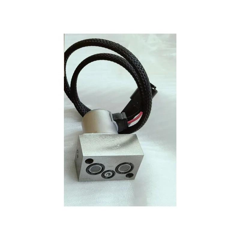 PC220-8 PC200-8 Excavator Pilot Valve 702-21-57400