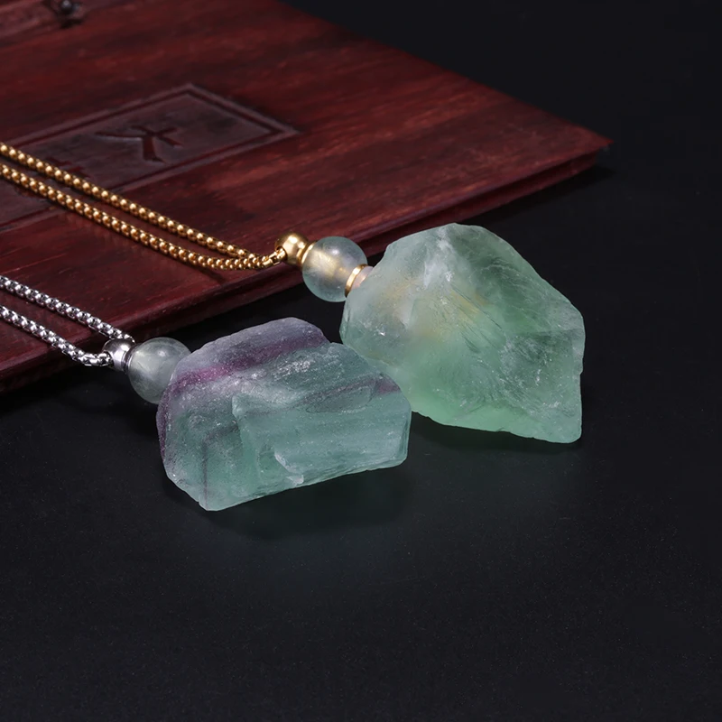 Natural Emerald Crystal Stone Bead Jewelry Essential Diffuser Perfume Oil Bottle Pendant Necklace For Women Men Jewelry