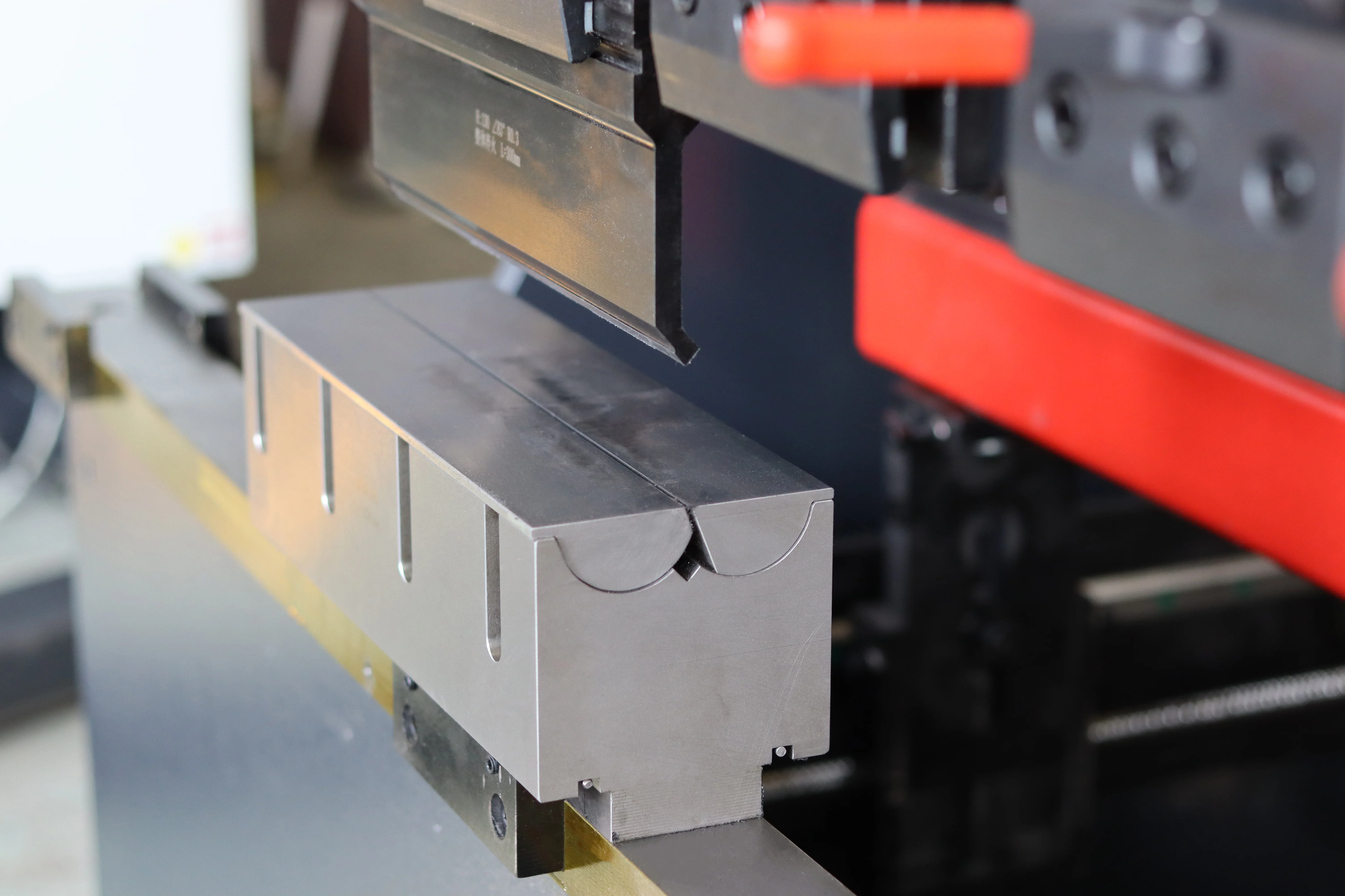 press brake mould punch and bending die matrix holder