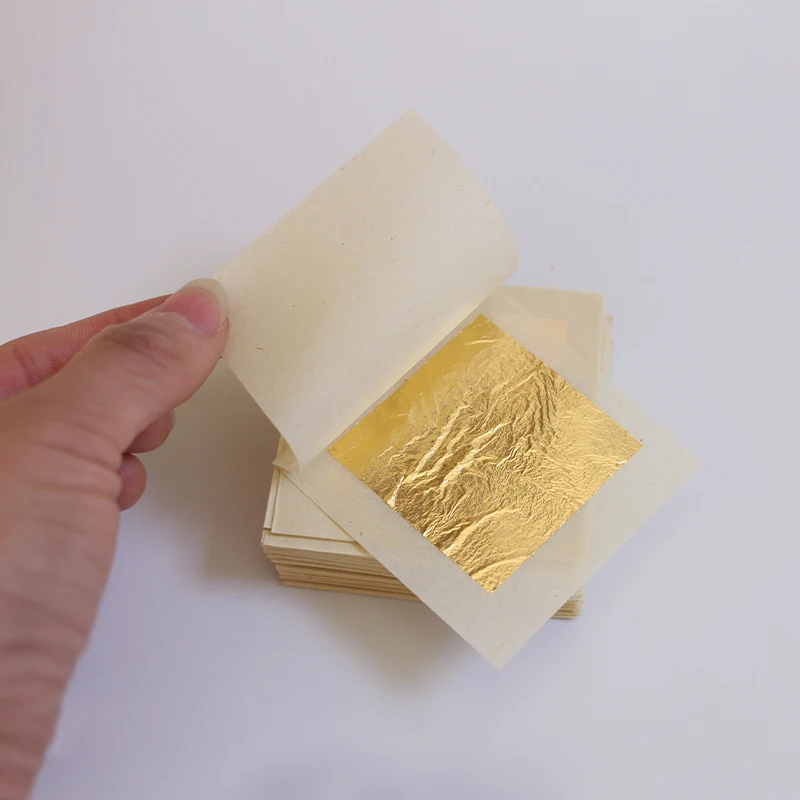 foglia oro 100 Sheets Genuine Gold Leaf for Food Decoration Ice cream Facial care 4.33 x 4.33 cm  Edible 24K Gold Foil Leaf Foil