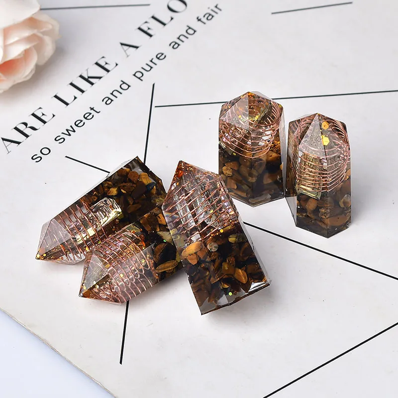 Natural Crystal Gravel Tiger Eye Stone Resin Crystal Point With Bismuth Ore Healing Stone Obelisk Crystal Pillars For Meditation