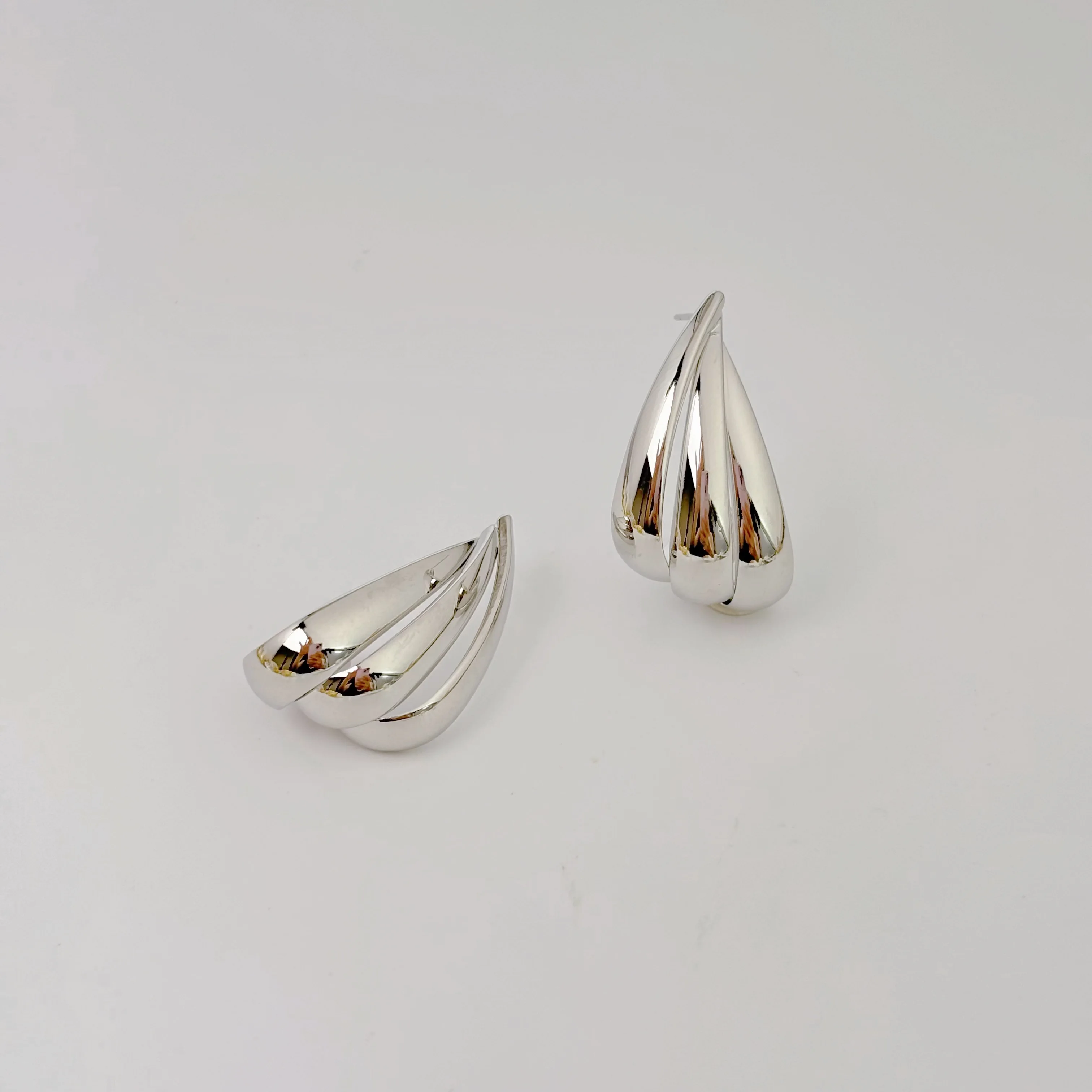 Серебром оптовая продажа серьги с золотым покрытием Популярные последние 2024 полые трехслойные геометрические женские ювелирные изделия