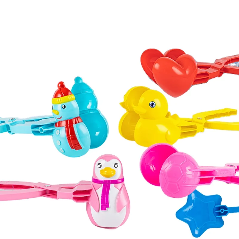 Hot selling outdoor toys in winter snowball toy  throw Snow globes mold snowball clip snowball maker