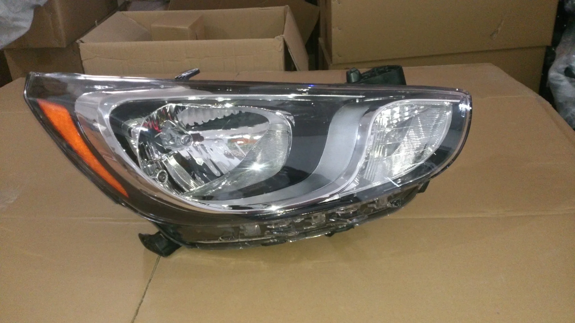 Передняя фара 92101-1R730 92102-1R730 автомобильные аксессуары для Accent 2012 2013 2014