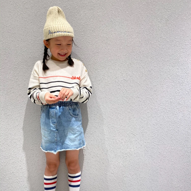 
Winter O-neck cashmere sweater with button fashion animal knit pullovers baby boy girls sweaters 