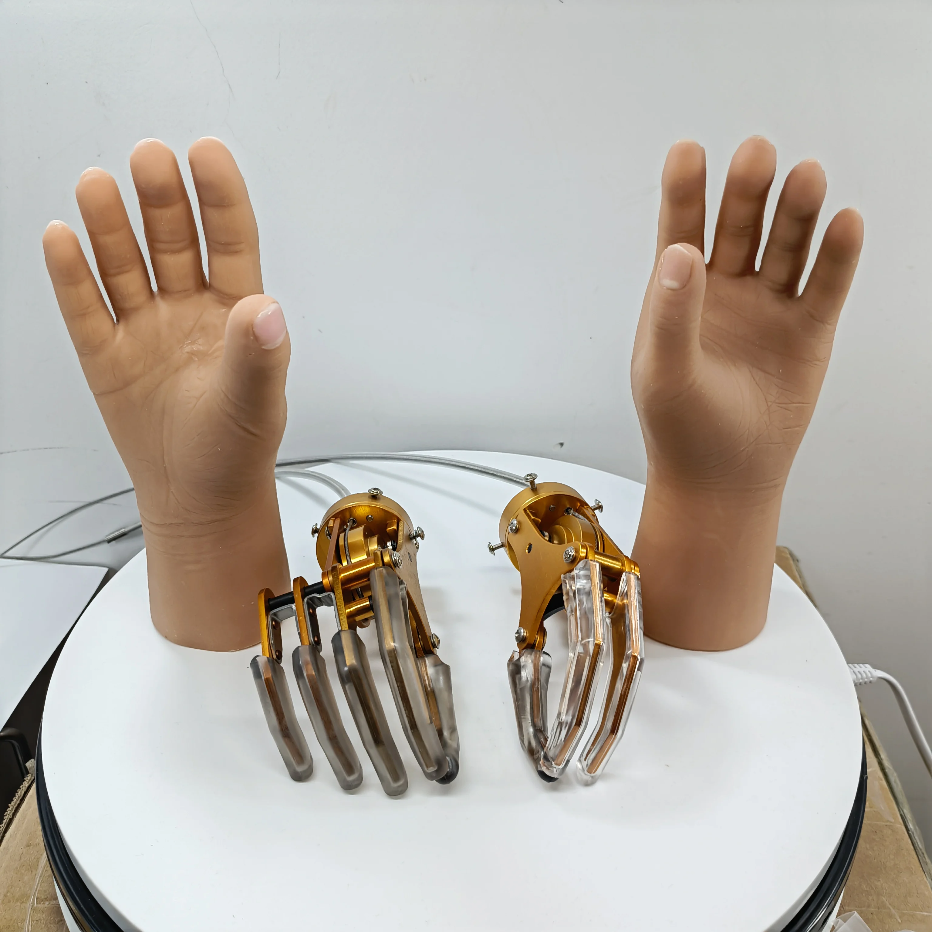 Medical Prosthetic Orthotic Implant Cable control mechanical Hand  ,  Silicon Artificial Hand