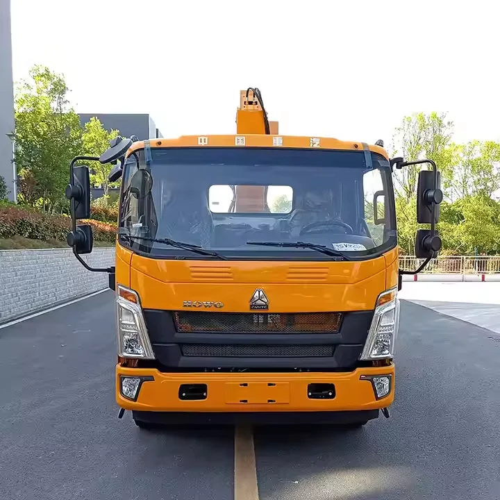 Howo 4x2 Flatbed Wrecker Towing Truck Mounted with 8 Ton Crane for Emergency Rescue