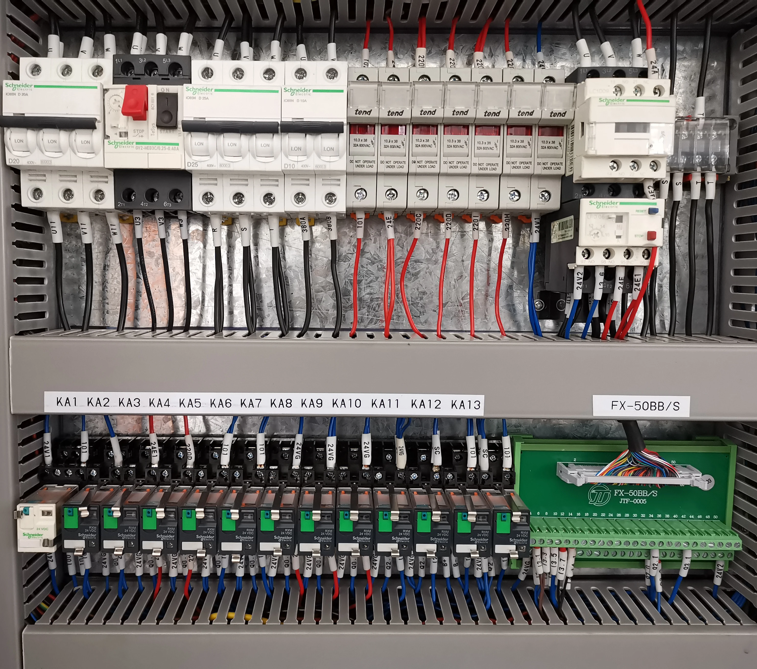 
BL-Y25/Y36 high quality 4 axis mini fresadora usado cnc milling machine for steel 