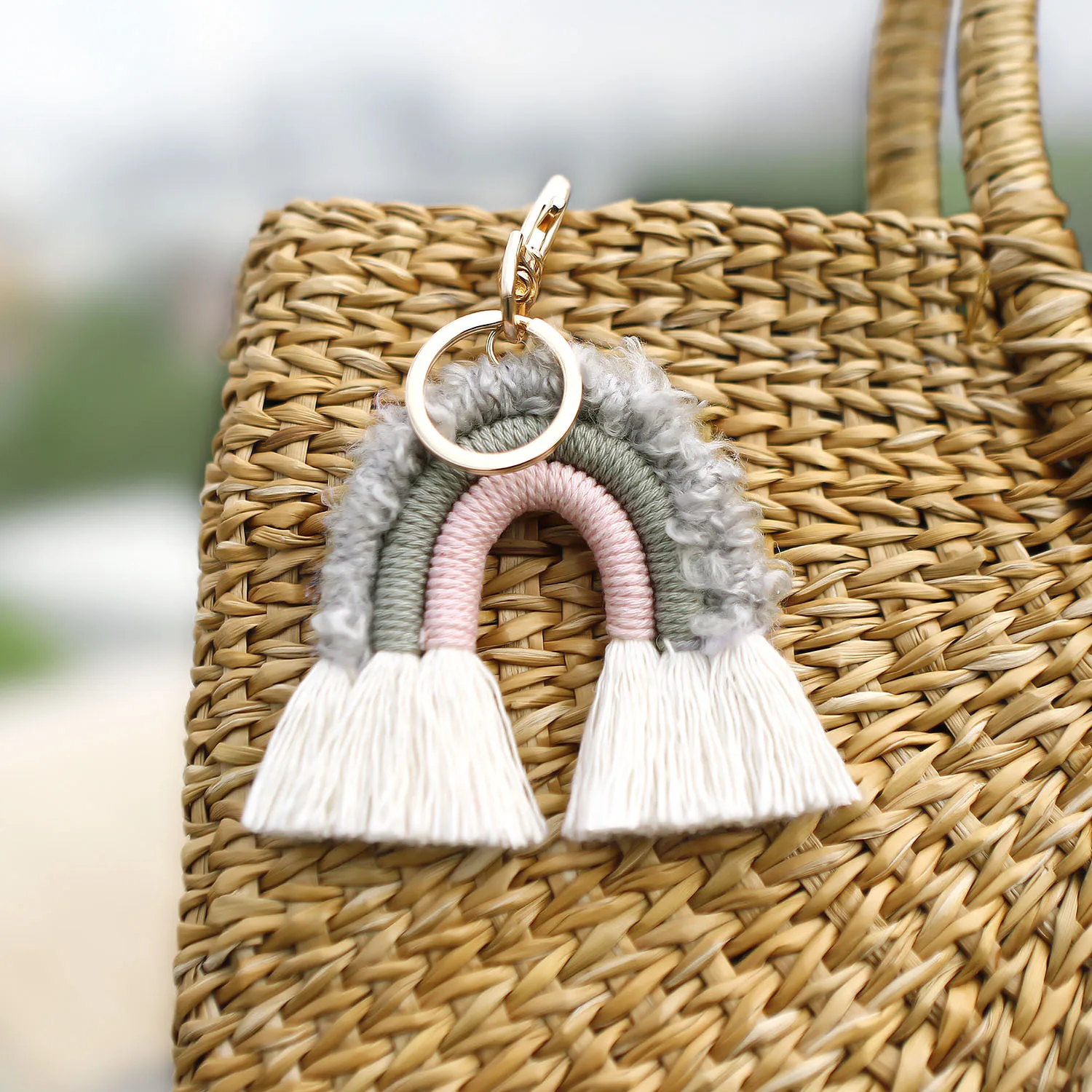 Design high-quality hand woven rainbow cotton tassel car backpack keychain