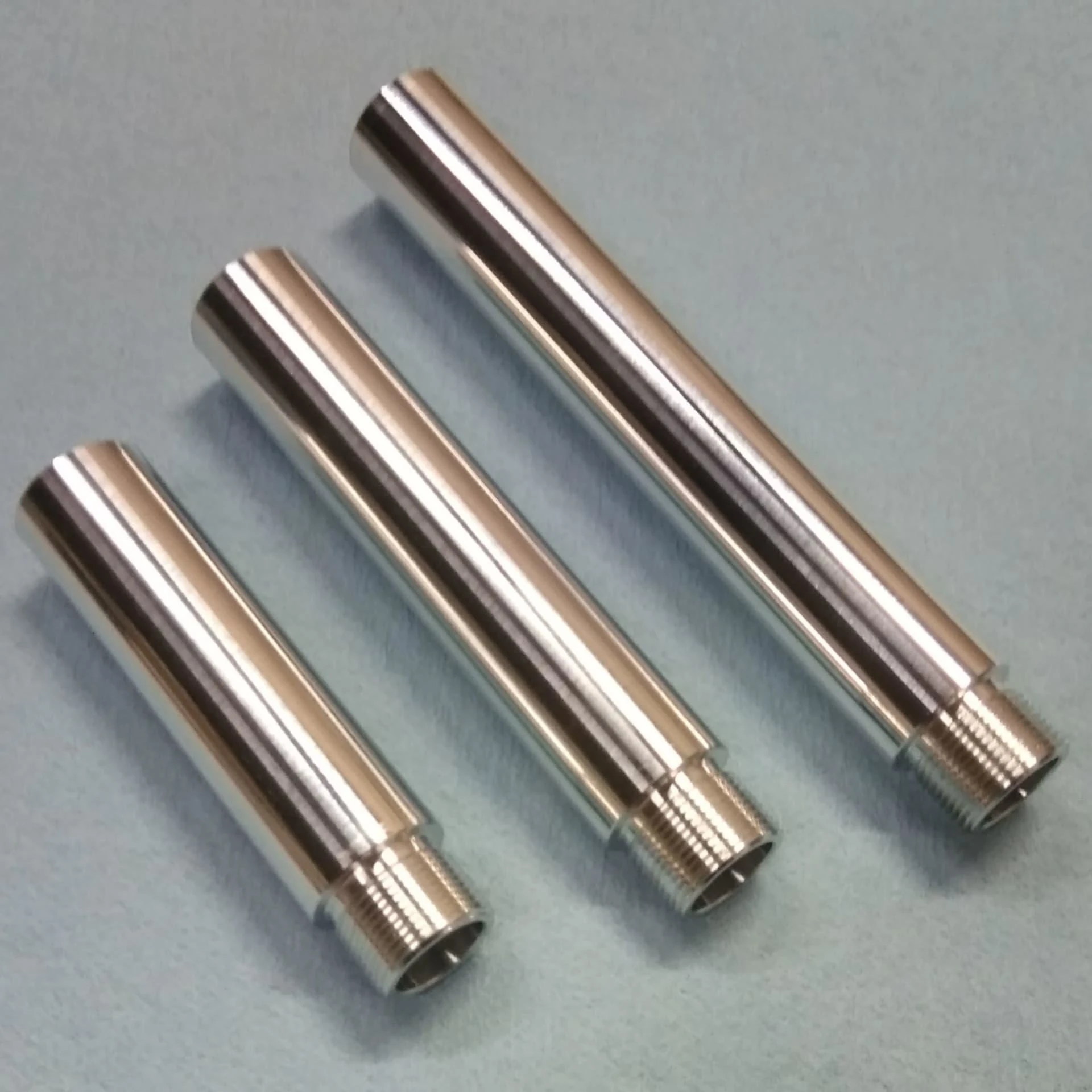 Top Grade DN60 MO Melting Electrode Rod Pure Smooth Moly Melting Electrode Rod For Petrochemical