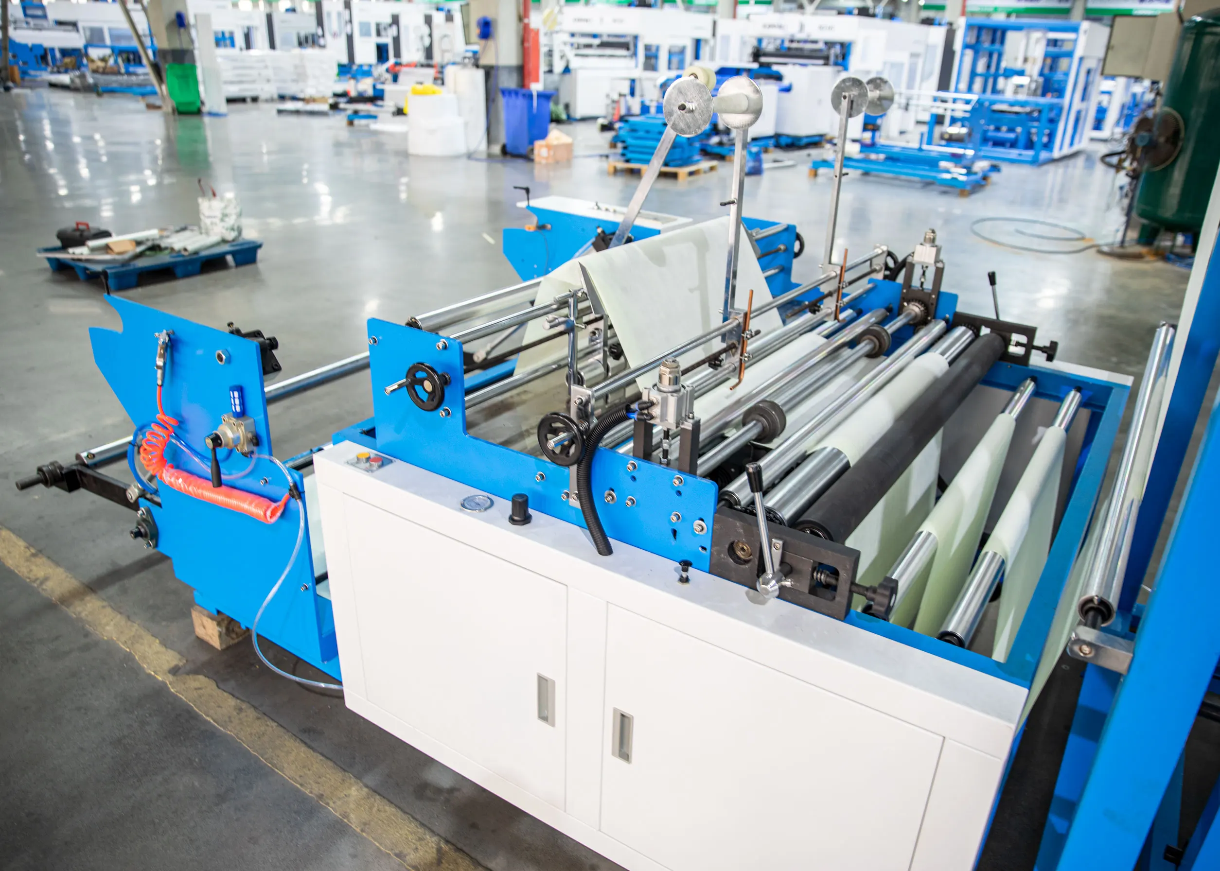 Recycling non woven fabric box bag making machine, fully automatic ultrasonic nonwoven bag making machine