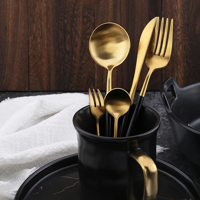 
Wholesale high quality 5 piece cutlery set sanding polishing gold cutlery spoon fork set delicate sets dinnerware 