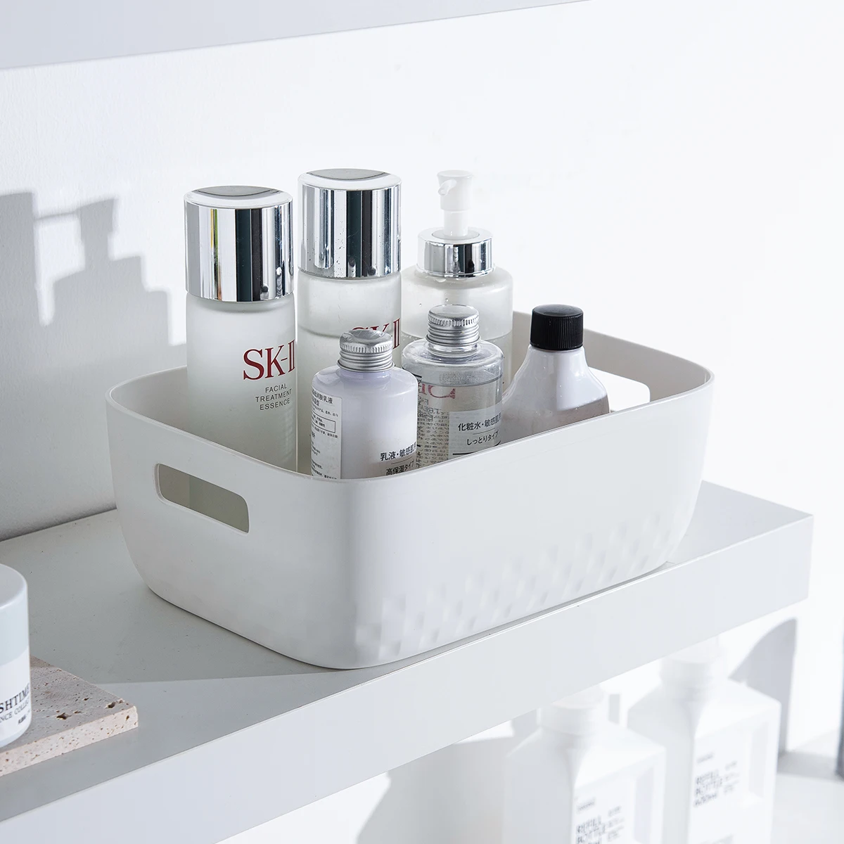 Rectangular Durable Stackable Organizer Basket Storage Bin Plastic Box With Lid