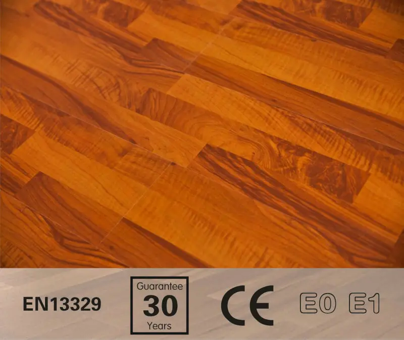 6mm 8mm 12mm Class 33 German Technology High Gloss Waterproof HDF Wood piso laminate Flooring