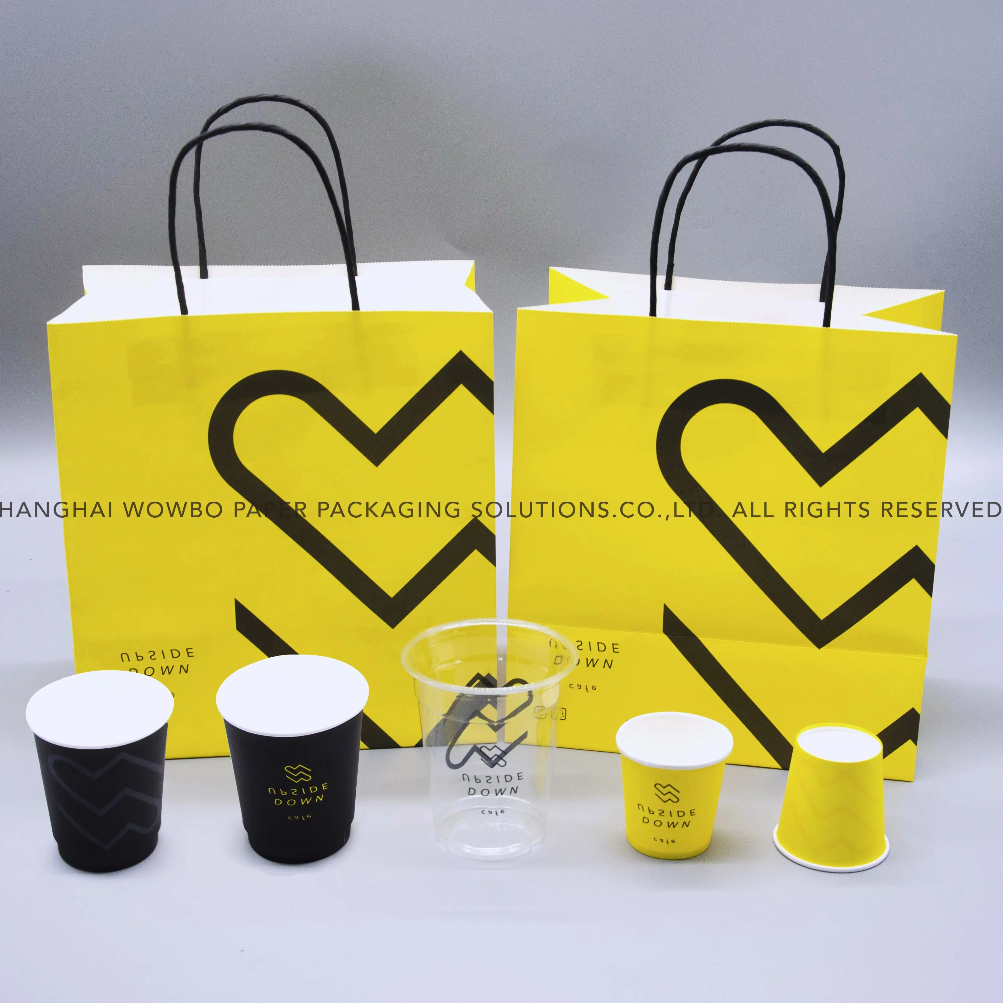 MOQ 500 white cafe packaging customizable matt lamination gift box with flip lid for gift