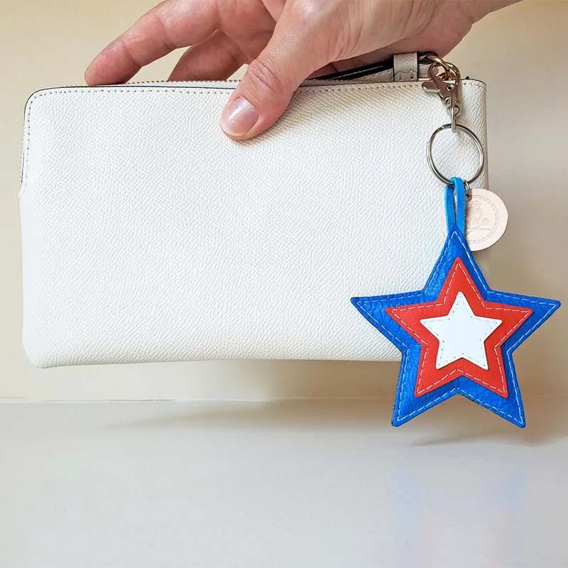 Bulk Custom Luxury Genuine Cow Leather Star Pu Leather Tassels Keychain Charms Fob Goods